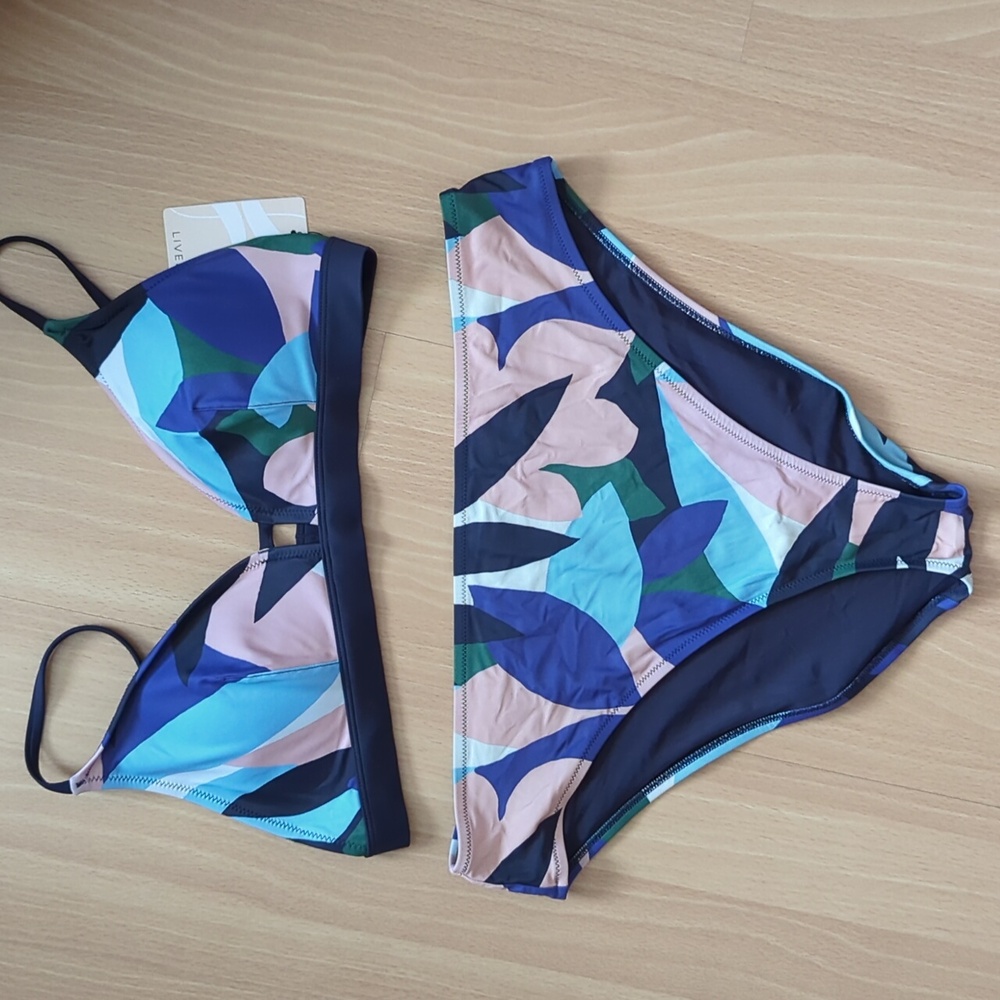 Retro floral bikini